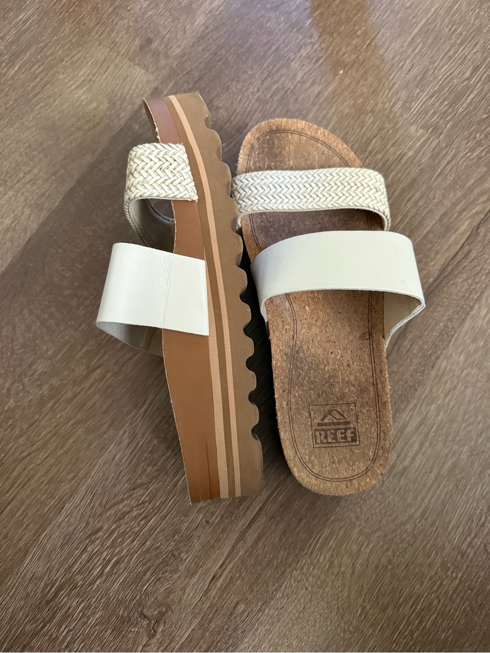 Reef Women’s Cream Double-Strap Slide Sandals - Picture 2 of 4